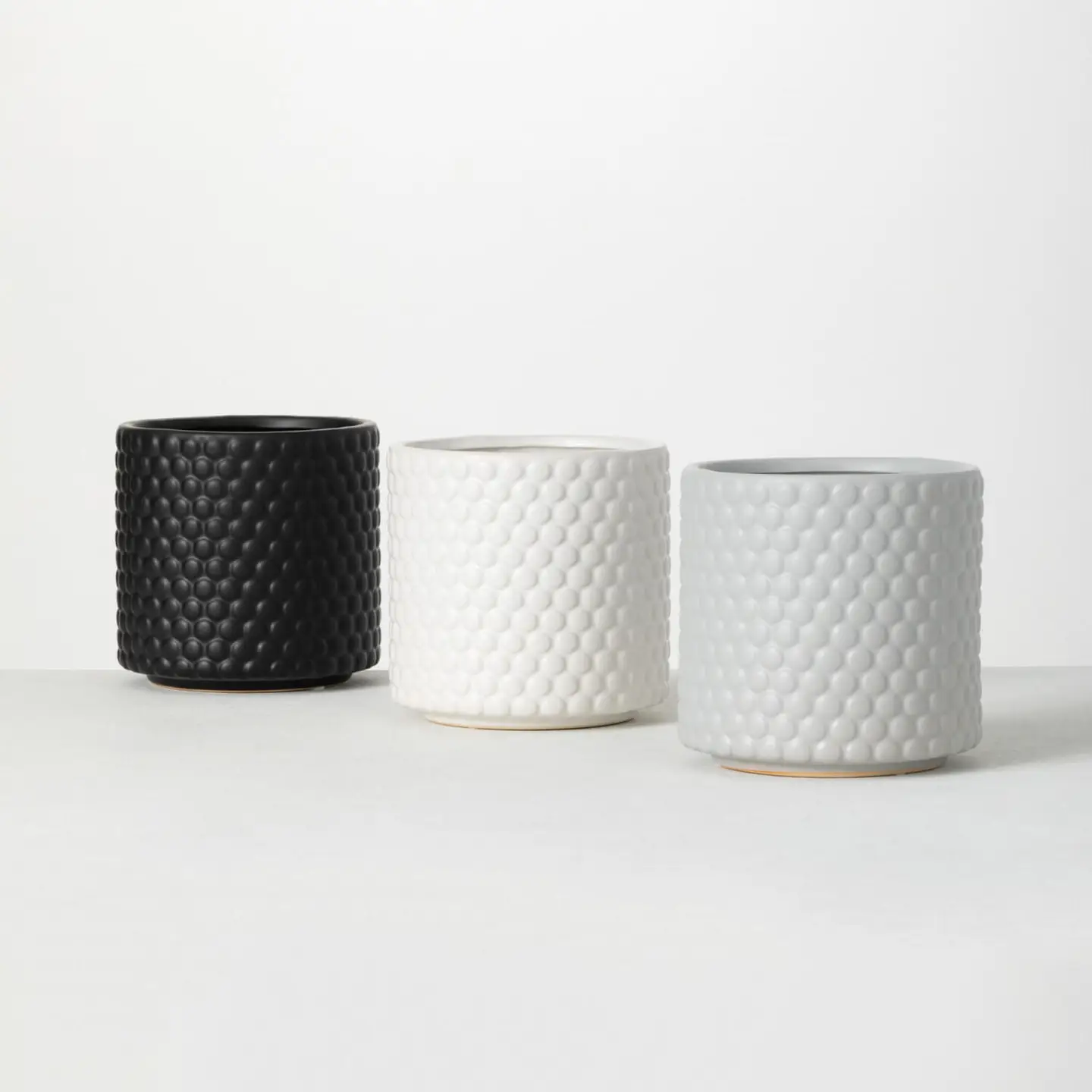 Dot Textured Pot