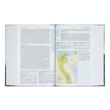 ESV Study Bible | Iceland - Image 2
